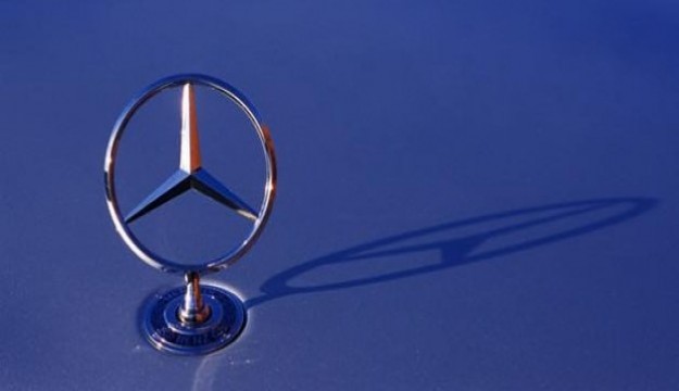 Mercedes’e emisyon iddiası
