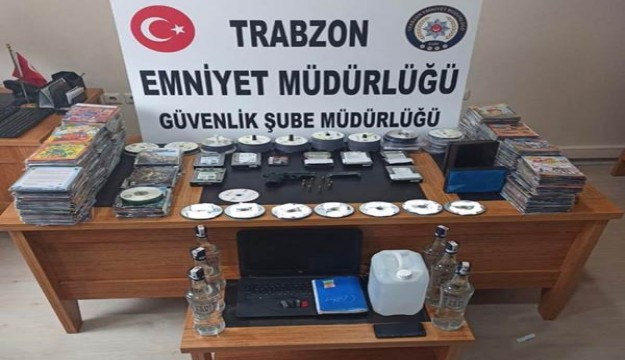 Trabzon'da Korsan Cd Operasyonu
